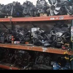 Se Venden Motores Y Trasmicciones Usadas Con Garantia Y Contamos Con Deliver Y Mecanica
