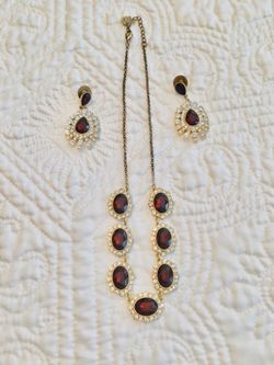 Faux Fashion Jewelry