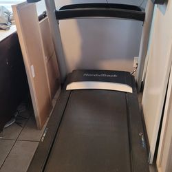 NordicTrack EXP 7i  3.0 CHP treadmill iFIT compatibility