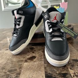 Jordan “RARE AIR” Retro 3 Youth Sneakers 