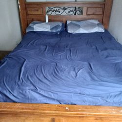 Cama/ Bed King Size