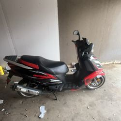Moped 150cc Good On Gas!!