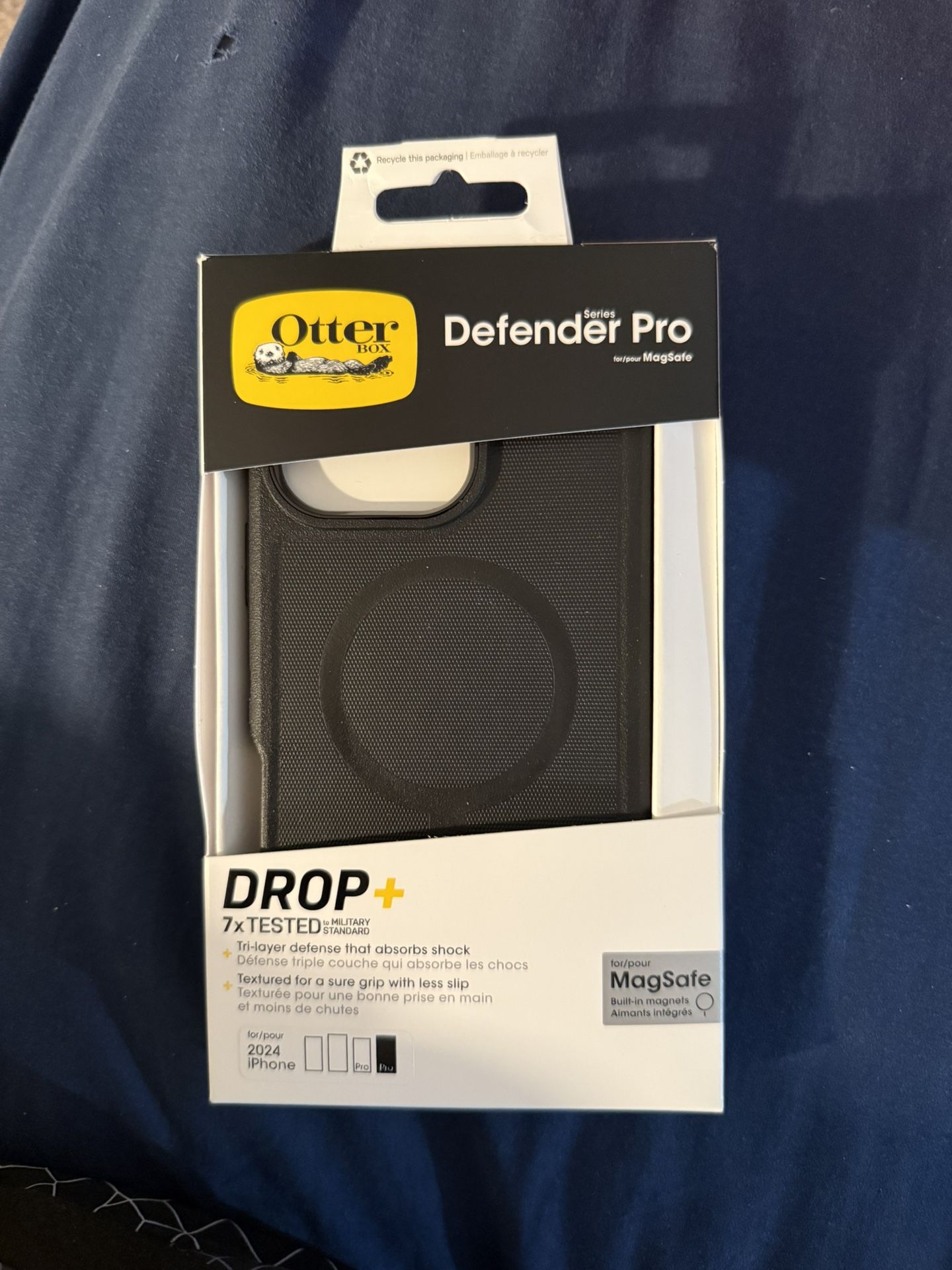 Brand New iPhone 16 Pro Max Otterbox Defender Pro XT Case (Black).