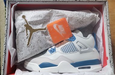 DS Air Jordan 4 IV Retro GS Military Blue 2024 Size 5.5 Youth Grade School 7 Women Industrial Off White Nike