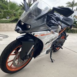 2015 KTM RC 390