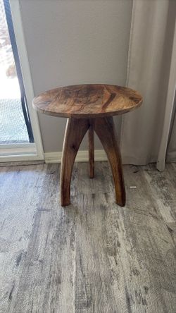 Mid-Century Modern Side Table, Stylish Modern End Table, Chestnut