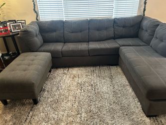 Gray Sectional Sleeper Sofa + Ottoman – Pull-Out Bed