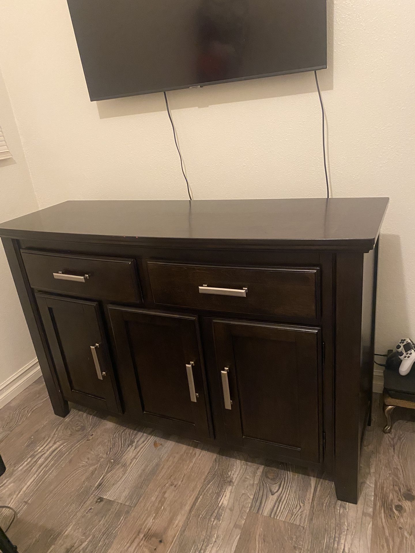 Credenza