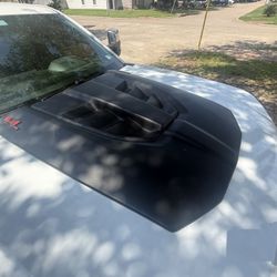 Chevy Silverado Scoop Hood 