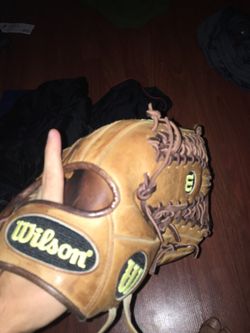 Wilson A2000 12.75 inch