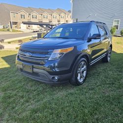 2015 Ford Explorer