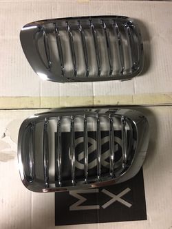 Brand new BMW 3-Series 98-01 e46 2 door chrome kidney grills