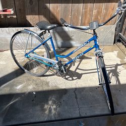 Vintage SCHWINN  26” 3 Speed Bicycle 