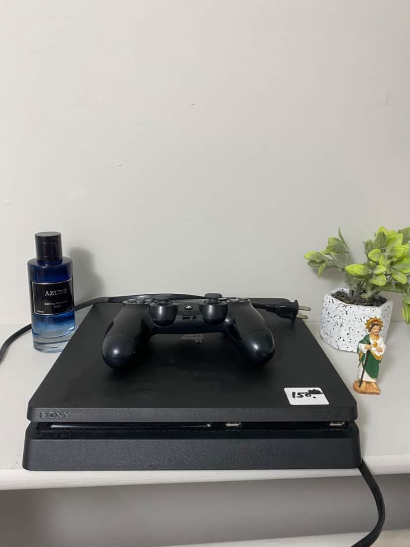 Play Stasion 4