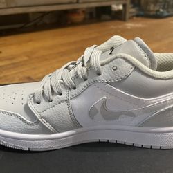 Air Jordan 1 Low “Triple White” – All-White Leather (New)