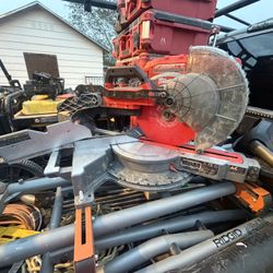 Milwaukee M1 18 Miter Saw 10 Inch