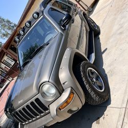 2004 Jeep Liberty