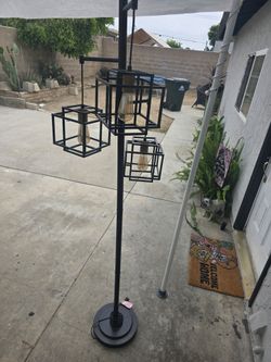Floor lamp