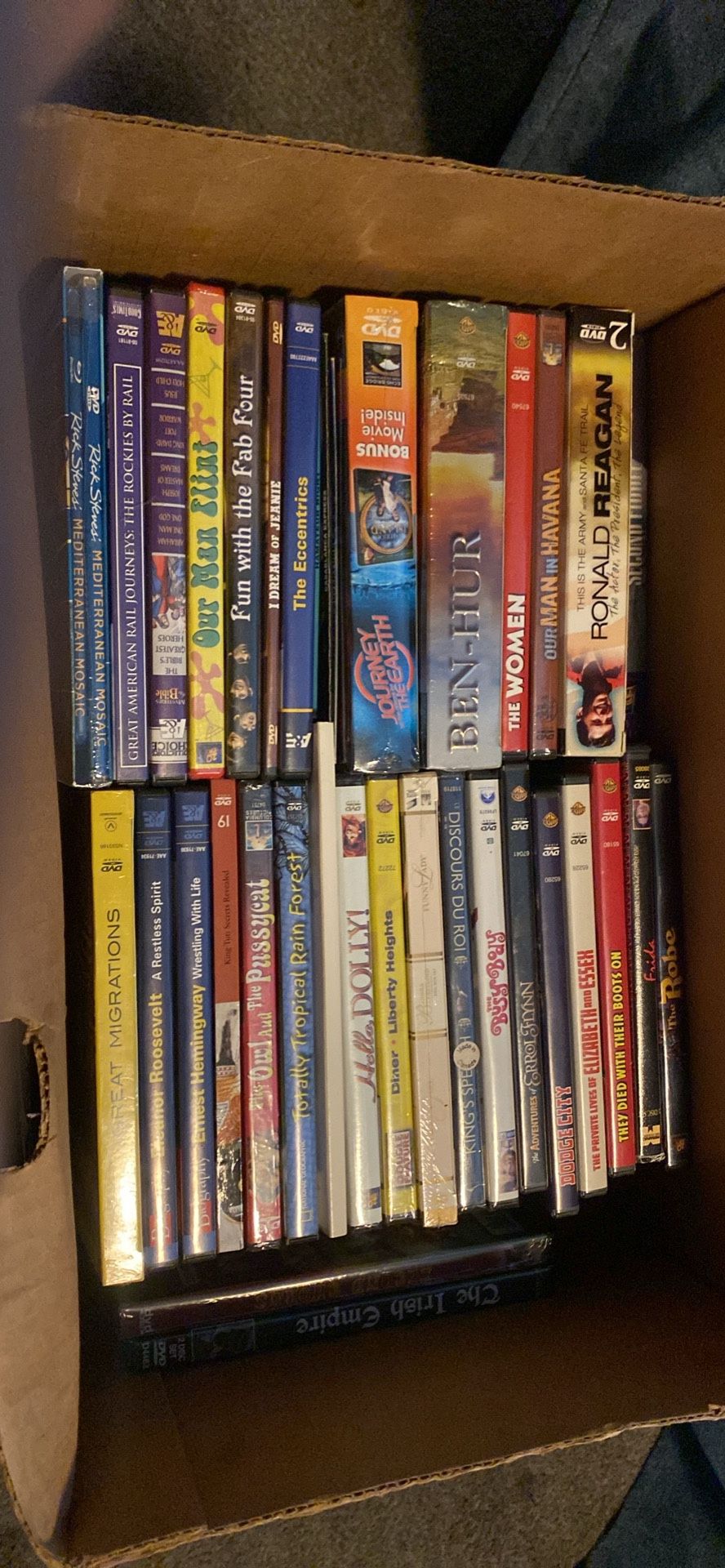 $2 LOT OF MOVIES