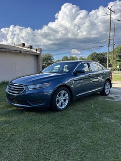 2019 Ford Taurus