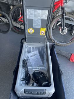 Blizzard Box  Refrigerator 