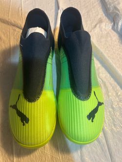 PUMA Ultra Youth Unisex Soccer Shoes Cleats Turf Green/Black