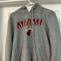 Miami HEAT Gray Hooded Sweater 