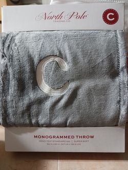 MONOGRAM THROW C
