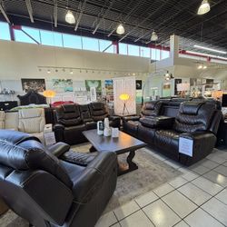 Beautiful Reclining Sofa & Loveseat Set - Two Tone Color - Brand New At Furniture Expo 🔥