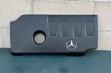 2020-2023 MERCEDES-BENZ GLB250  2.0L ENGINE TOP COVER PANEL OEM