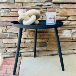 Side Table: End Table