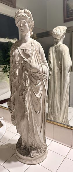 Renassain Plaster Scupture