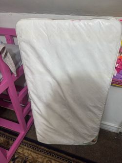 Toddler bed with mattress