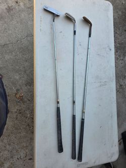 Golf clubs
