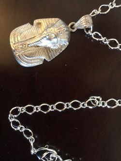 Silver plated Pharaoh pendant necklace / 24"inch long oval rolo chain