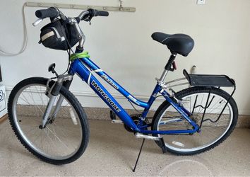 Mongoose Sahara Mountain Bike