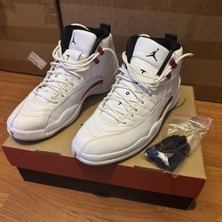 Jordan 12 (Size: 11)