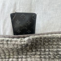 Louis Vuitton Wallet Men’s Black