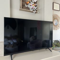 LG 55” UQ8000 AUB Series LED 4K HD TV