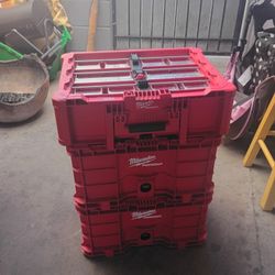 Milwaukee 3 PC Packout.