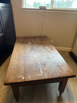Large rolling craft table