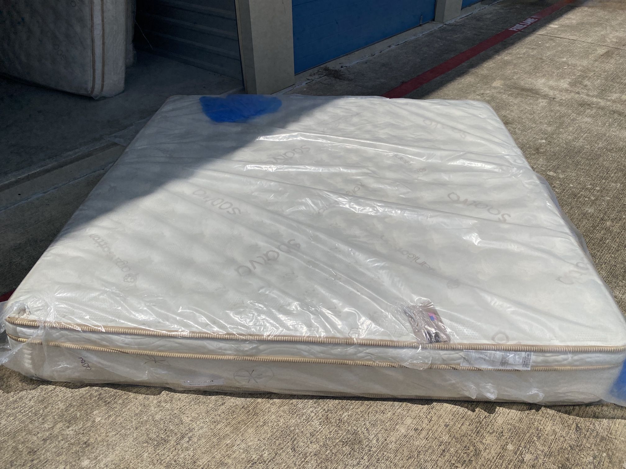 Overstock Display King Pillowtop Mattress for Sale in San Antonio, TX