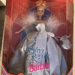 NEW 1996 Silver Royal Special Edition Barbie