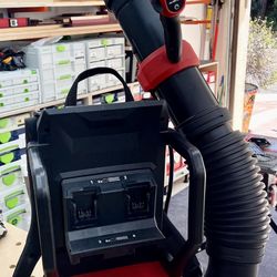 Milwaukee Dual battery Backpack Blower