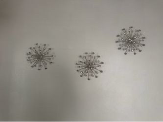 3 bedazzled star burst wall decor