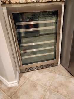 Built-In Stainless Steel Wine Cooler