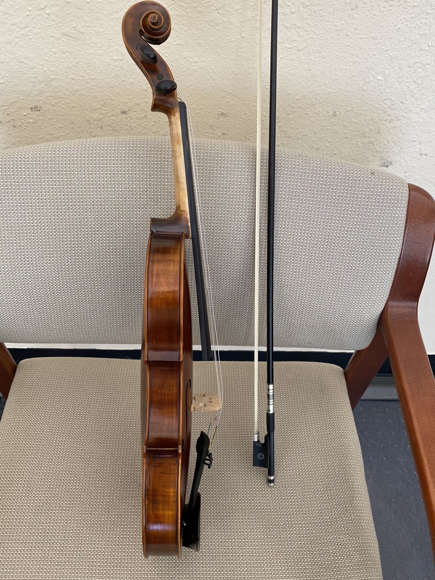 Fiddlerman Violin Full Size 4/4 with Case & Bow Intermediate/Advanced