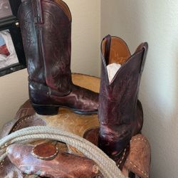 Cowboy Boots 10D