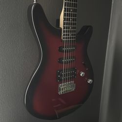 Rogue Rocketeer Electric Guitar