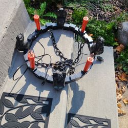 Halloween electric gargole chandelier